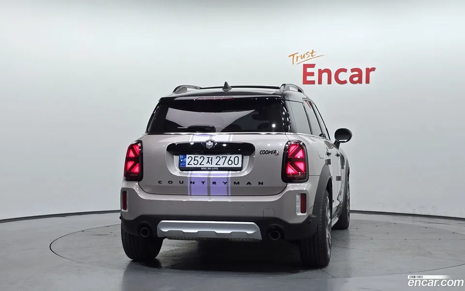 MINI Cooper S Countryman ALL4 2022 — thumbnail 4