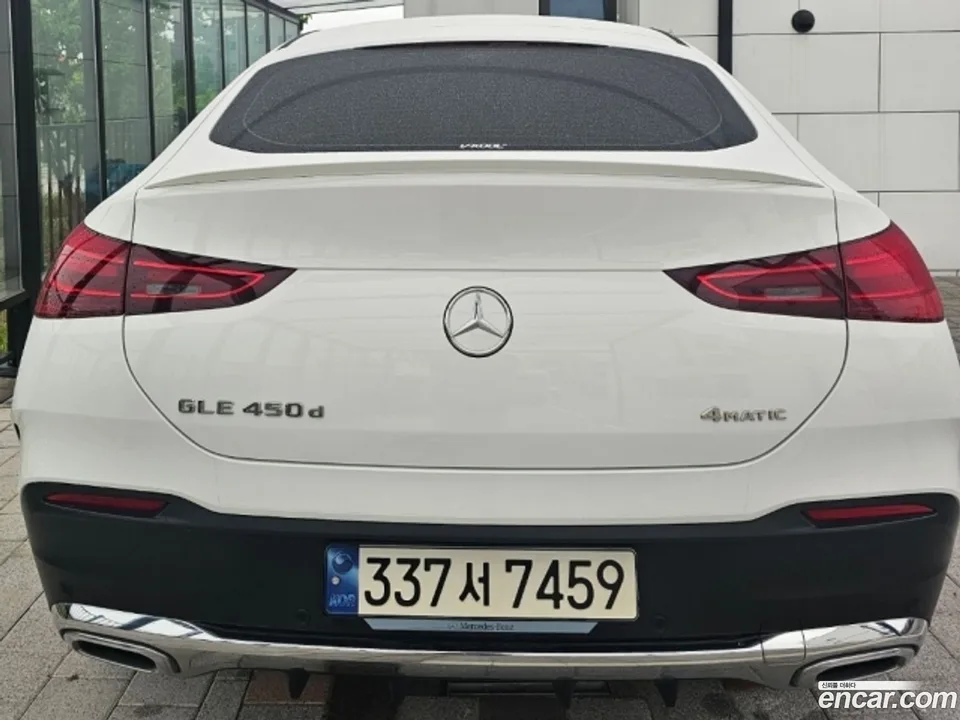 Mercedes-Benz GLE-Class GLE450d 4MATIC 2023 — thumbnail 4