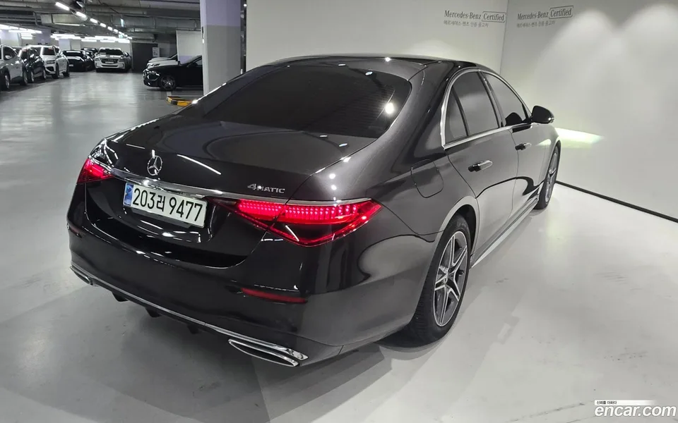 Mercedes-Benz S-Class S400 d 4MATIC 2023 — thumbnail 4
