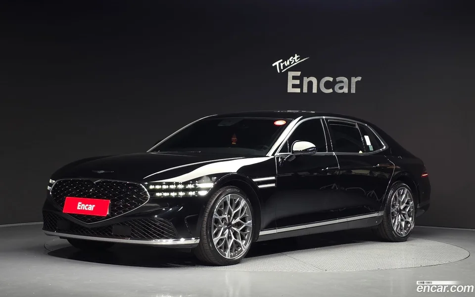 Genesis G90 3.5 e-S/C AWD 2023 — photo 1, buy with delivery to Moscow