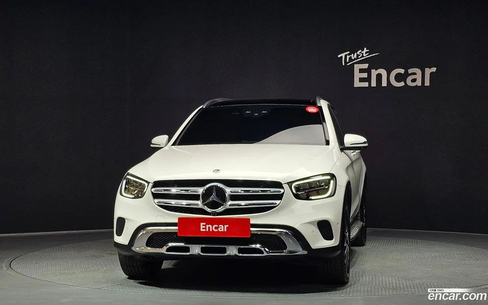 Mercedes-Benz GLC-Class GLC220 d 4MATIC 2022 — thumbnail 3