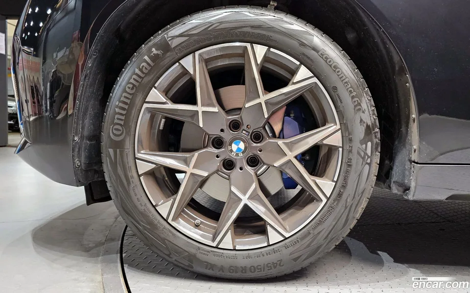 BMW X3 xDrive 20 M 2025 — thumbnail 5