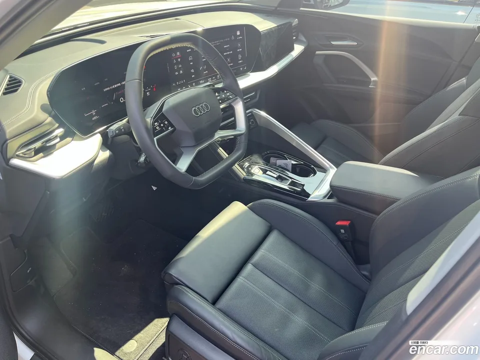 Audi Q5 (80A) 40 TFSI 2025 — thumbnail 4