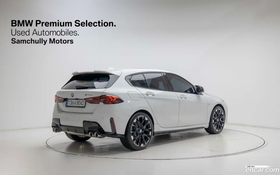 BMW 1 Series M135 xDrive 2025 — thumbnail 4