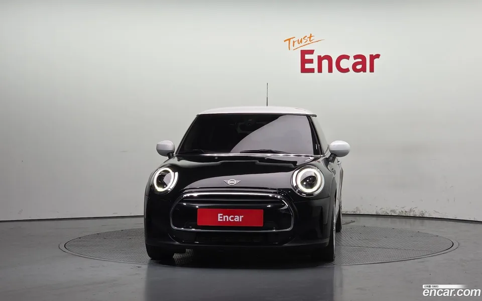 MINI Cooper 2022 — thumbnail 3