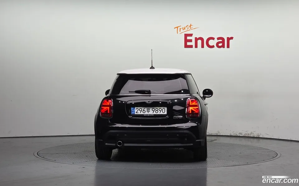 MINI Cooper 2022 — thumbnail 4