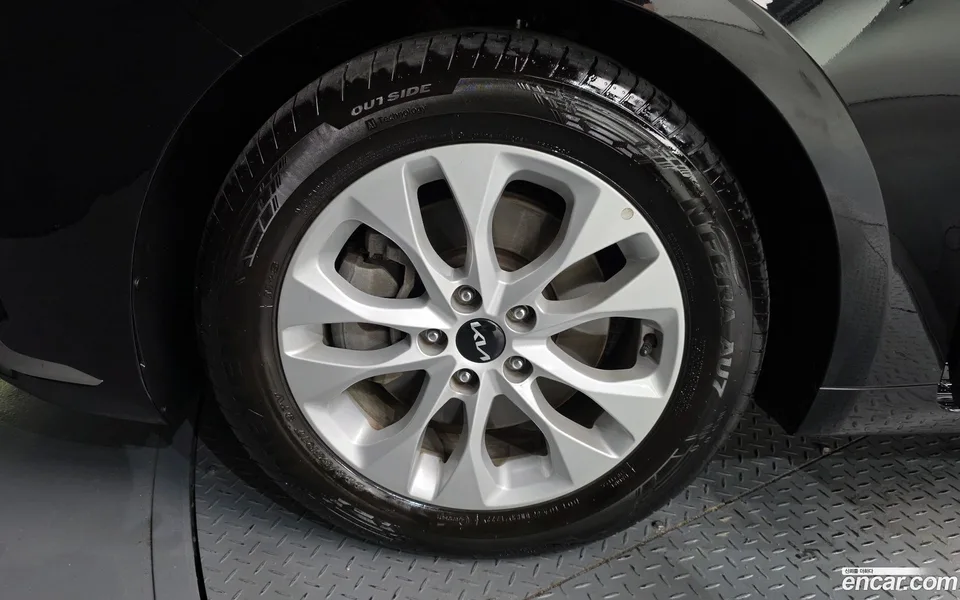 Kia K8 2.5 2WD 2022 — миниатюра 2