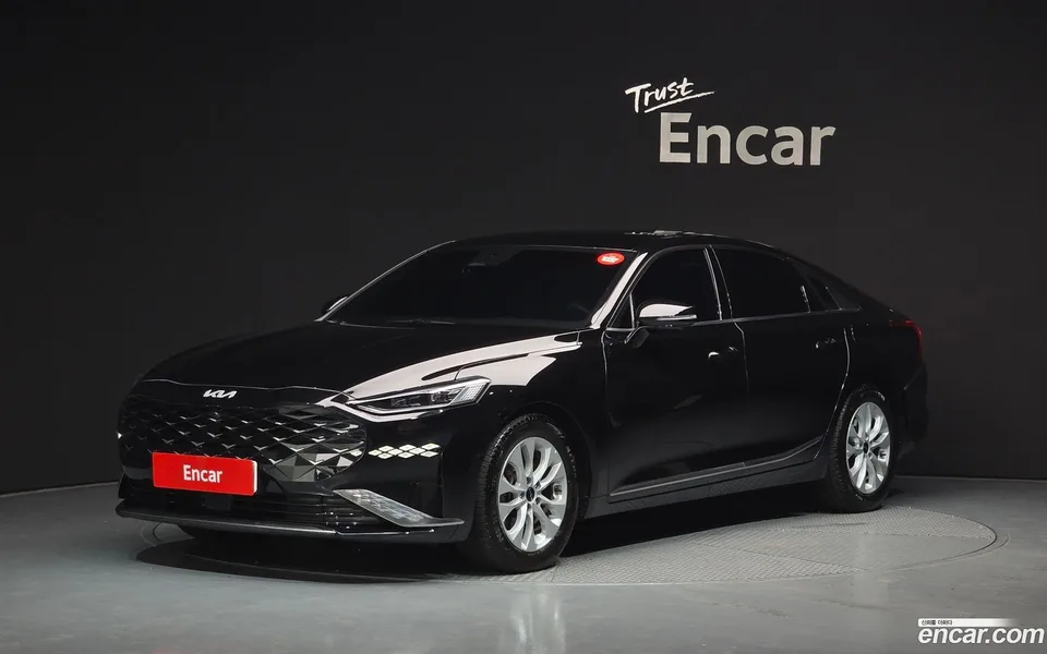 Kia K8 2.5 2WD 2022 — photo 1, buy with delivery to Moscow