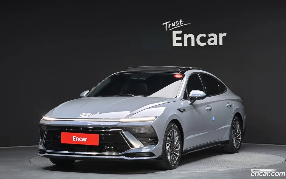 Hyundai Sonata The Edge Hybrid 2024