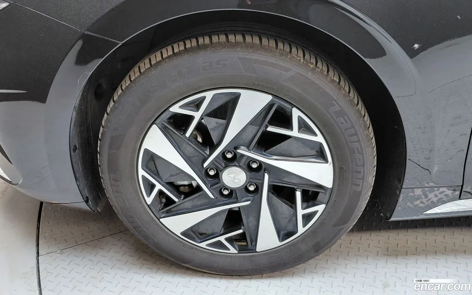 Hyundai Grandeur IG Hybrid 2022 — миниатюра 5