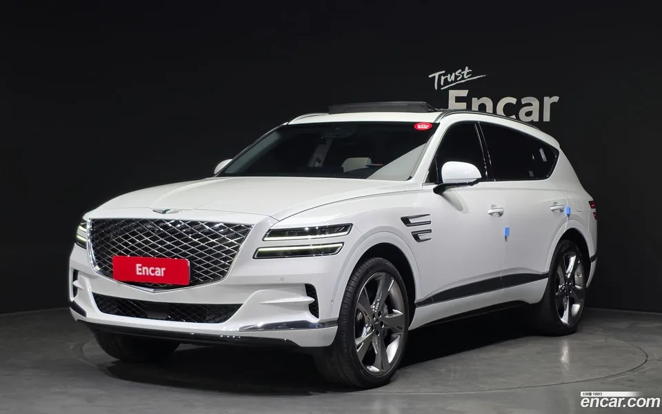 Genesis GV80 2.5T AWD 2023 — photo 1, buy with delivery to Moscow