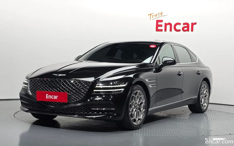 Genesis G80 2.5 2WD 2023 — photo 1, buy with delivery to Moscow