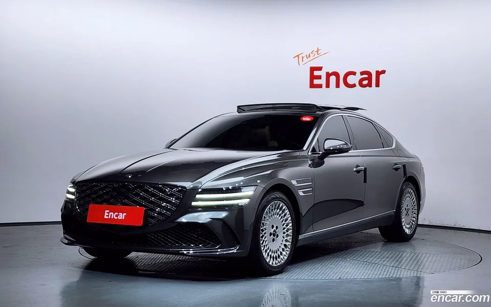 Genesis G80 2.5 AWD 2026 — фото 1, купить с доставкой в Москву