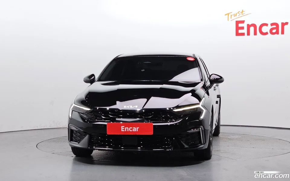Kia K5 2.0 2025 — thumbnail 3
