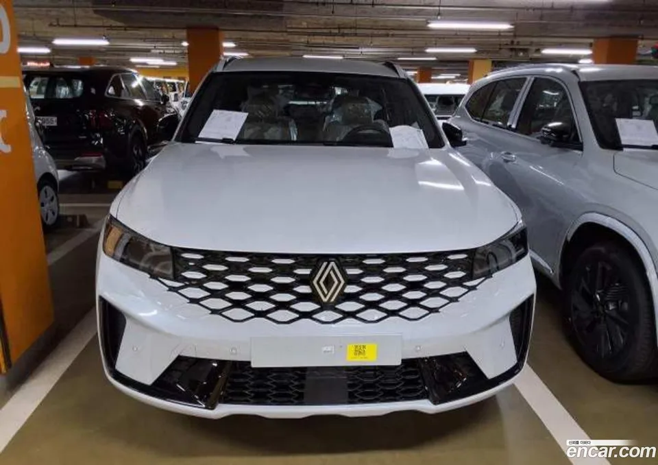 Renault Samsung Grand Koleos 1.5 E-TECH 2WD 2026 — photo 1, buy with delivery to Moscow