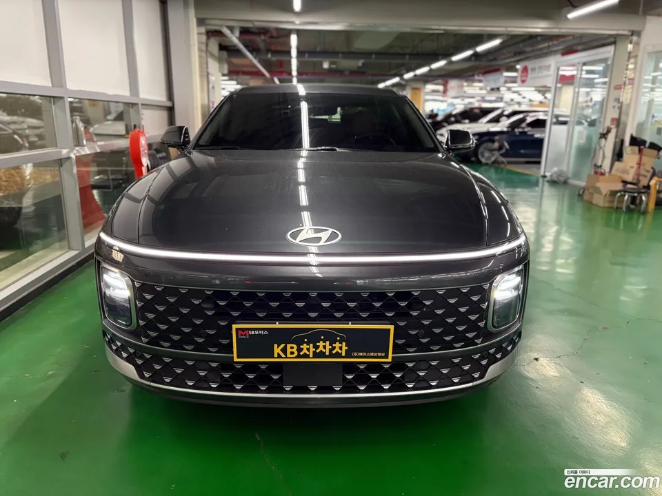 Hyundai Grandeur Hybrid 2023 — миниатюра 3