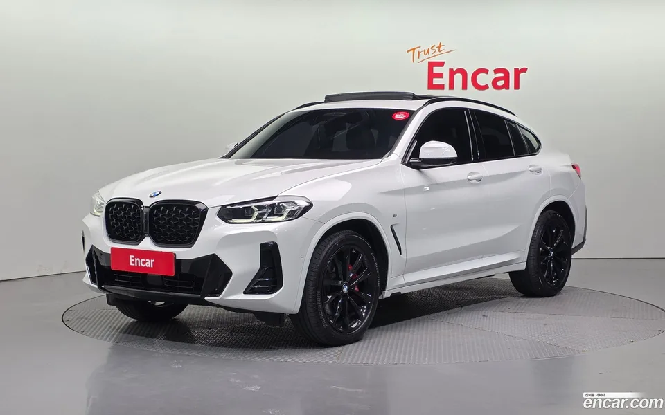BMW X4 xDrive20i M 2025 — фото 1, купить с доставкой в Москву