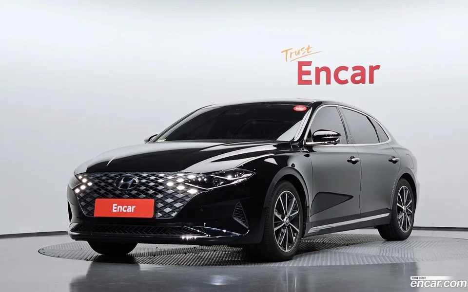 Hyundai Grandeur IG 2.5 2022 — photo 1, buy with delivery to Moscow