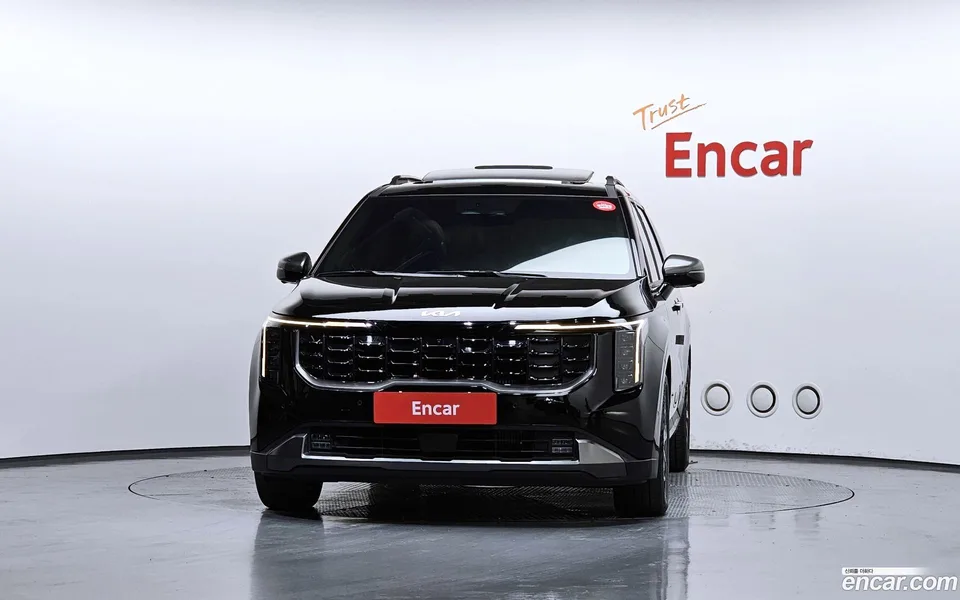 Kia Carnival 7 2025 — thumbnail 3