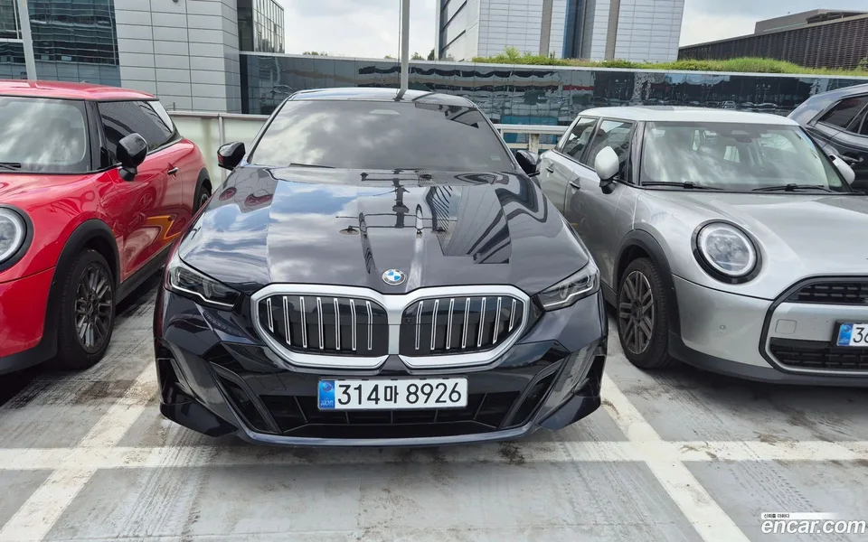 BMW 5 Series 2024