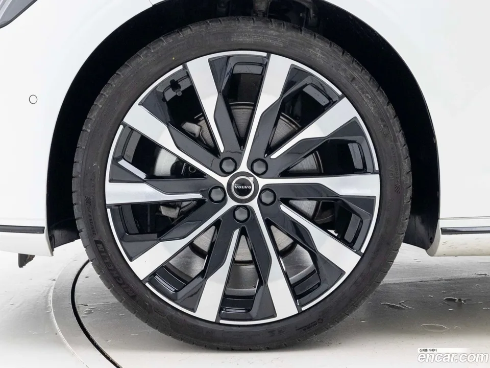 Volvo S90 B5 2025 — thumbnail 5