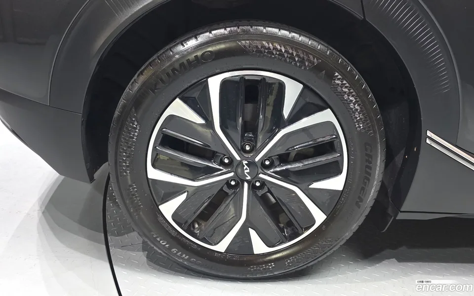 Kia EV6 2022 — thumbnail 2
