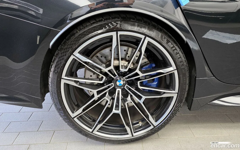 BMW M3 M3 M xDrive 2024 — миниатюра 5
