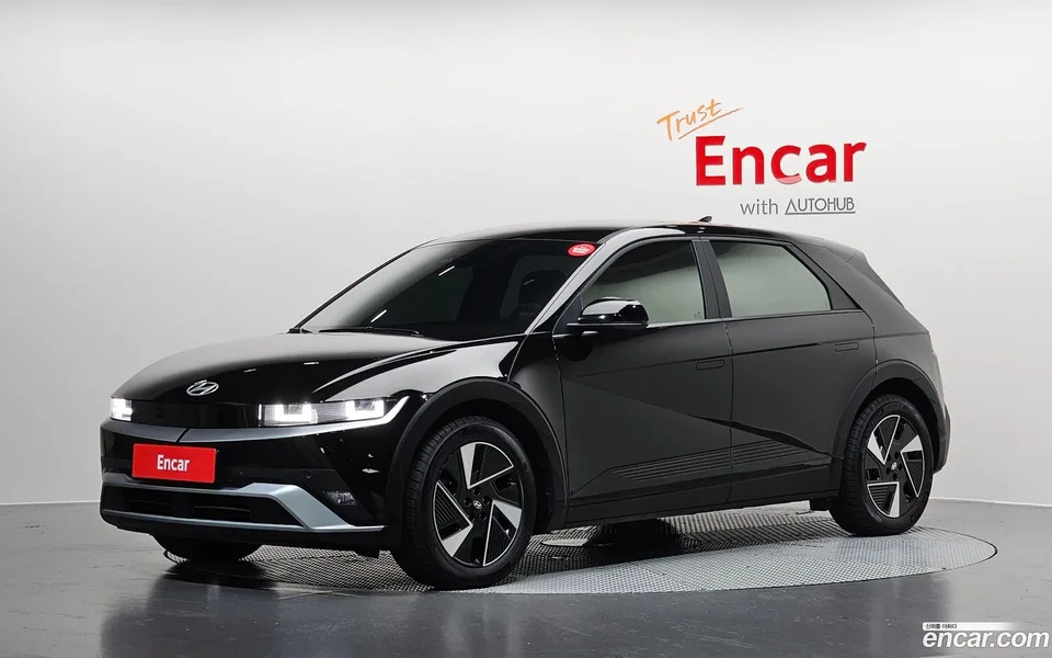 Hyundai Ioniq 5 2025 — фото 1, купить с доставкой в Москву