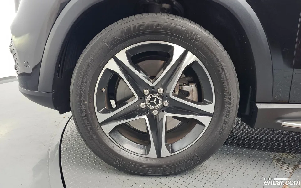 Mercedes-Benz GLE-Class GLE350e 4MATIC 2022 — миниатюра 2