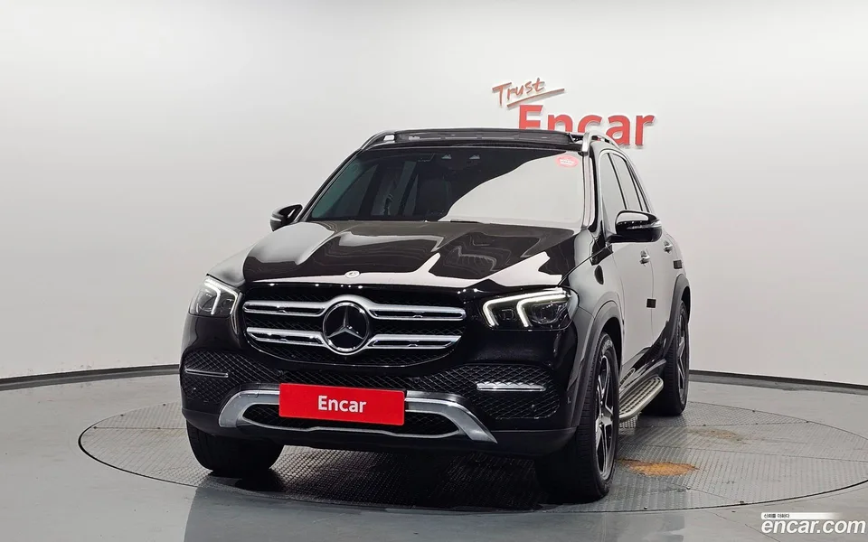 Mercedes-Benz GLE-Class GLE350e 4MATIC 2022 — миниатюра 3