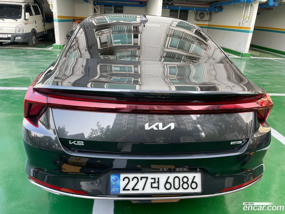 Kia K8 Hybrid 2022 — thumbnail 4
