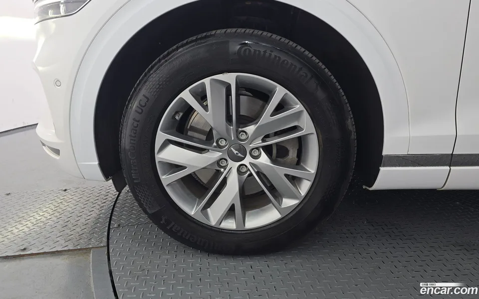 Genesis GV70 2.2 AWD 2023 — thumbnail 5