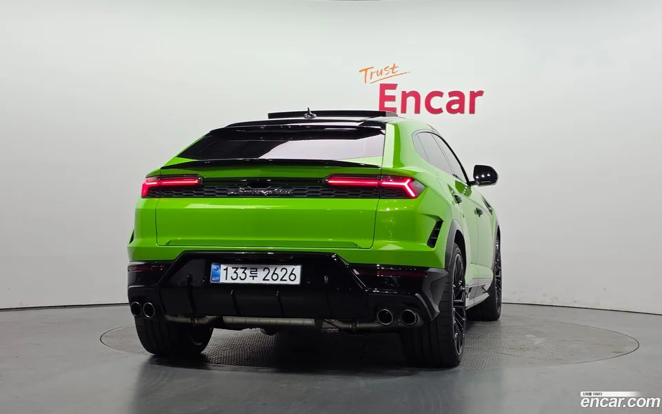Lamborghini Urus 4.0 V8 SE 2025 — thumbnail 4