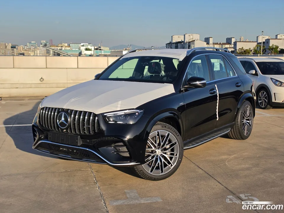 Mercedes-Benz GLE-Class AMG GLE53 4MATIC+ 2026 — photo 1, buy with delivery to Moscow