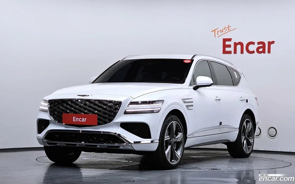 Genesis GV80 2.5T AWD 2024 — photo 1, buy with delivery to Moscow