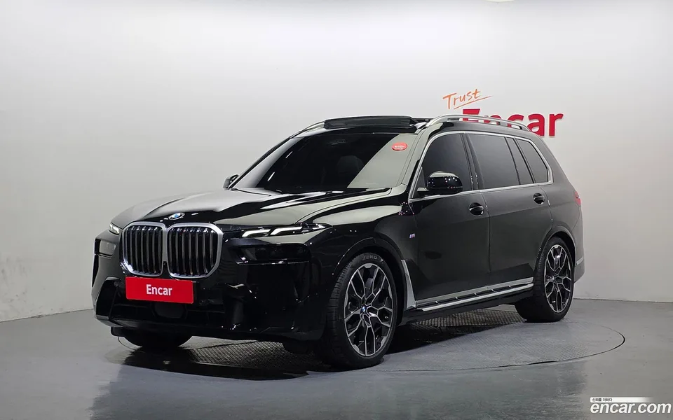 BMW X7 2025