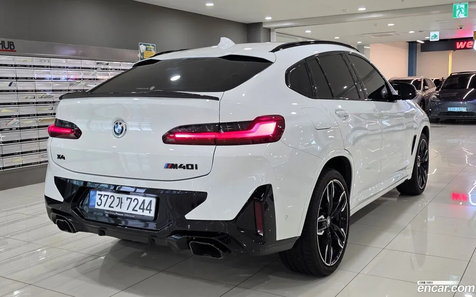 BMW X4 xDrive M40i 2025 — thumbnail 4