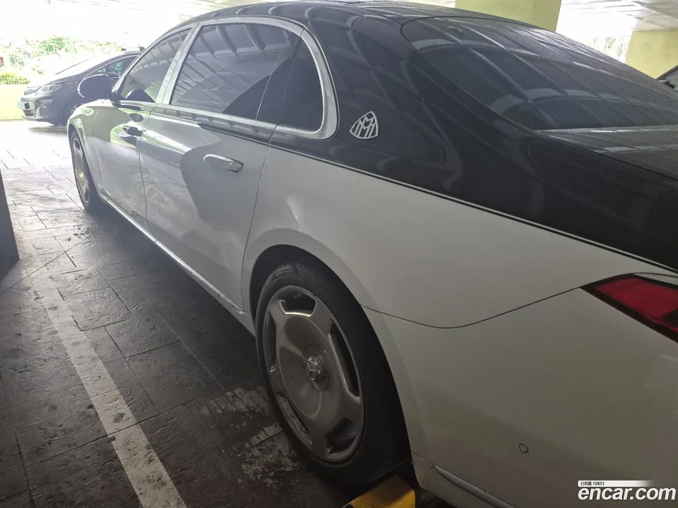 Mercedes-Benz S-Class S580 4MATIC 2024 — thumbnail 4
