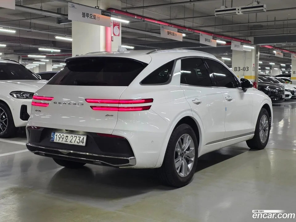 Genesis GV70 2.5T AWD 2024 — thumbnail 4