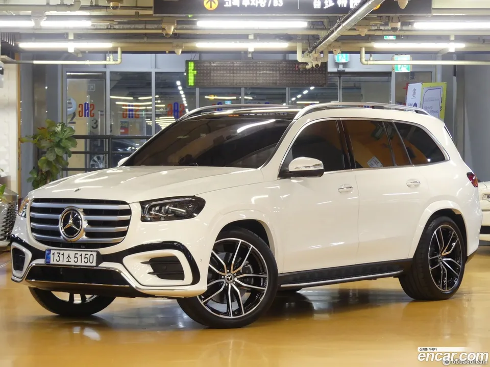 Mercedes-Benz GLS-Class GLS580 4MATIC 2025 — photo 1, buy with delivery to Moscow