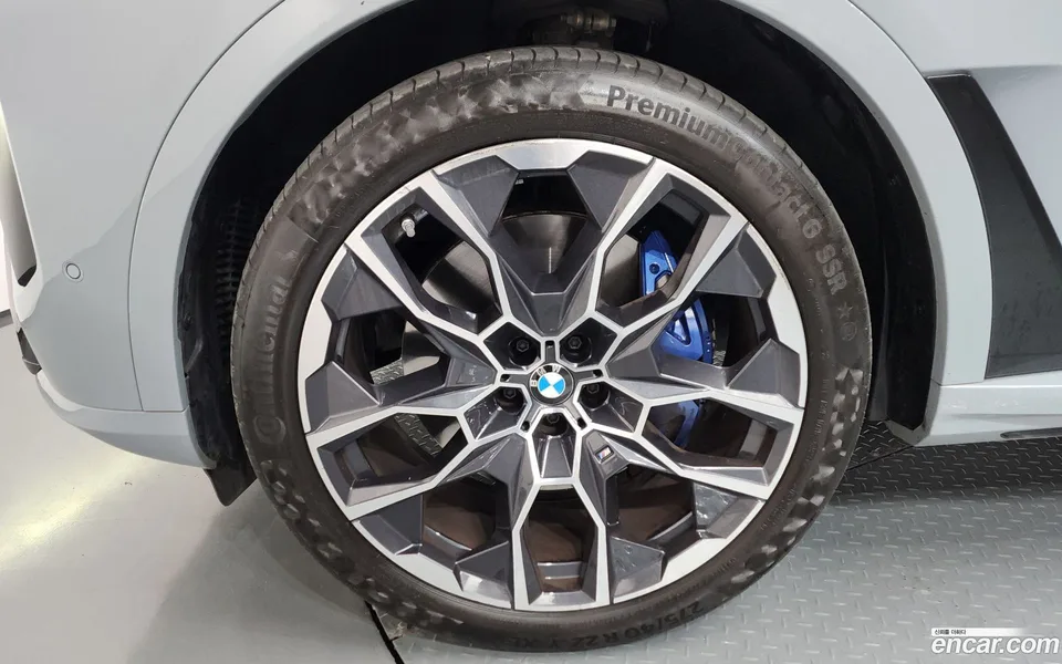 BMW X7 xDrive 40i M 7 2024 — миниатюра 5