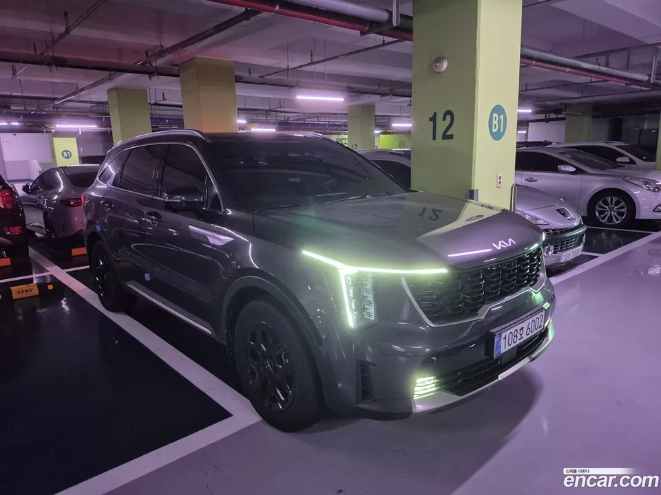 Kia Sorento HEV 1.6 2WD 2025 — photo 1, buy with delivery to Moscow