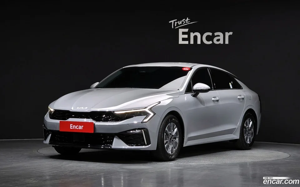 Kia K5 Hybrid 2024 — photo 1, buy with delivery to Moscow