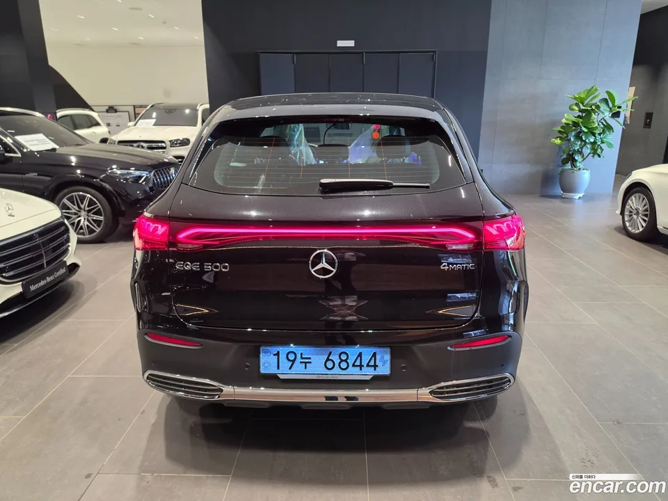 Mercedes-Benz EQE SUV EQE500 4MATIC 2024 — миниатюра 4