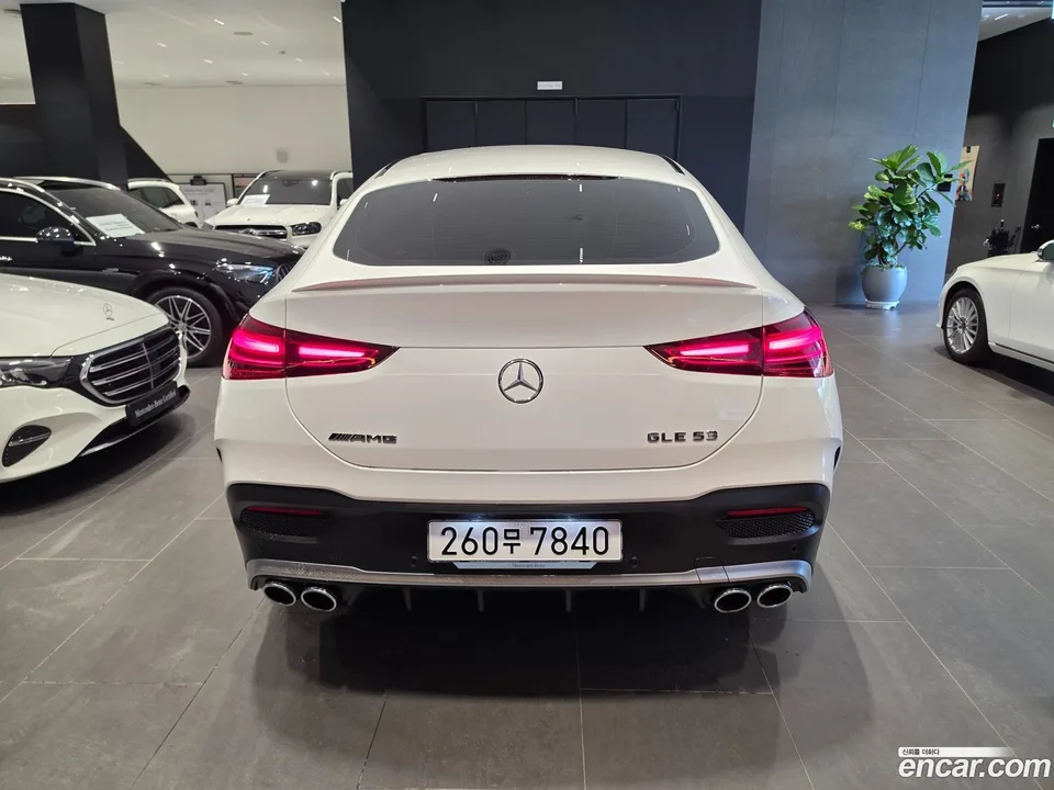 Mercedes-Benz GLE-Class AMG GLE53 4MATIC+ 2025 — thumbnail 4