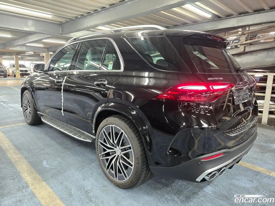 Mercedes-Benz GLE-Class AMG GLE53 4MATIC+ 2026 — миниатюра 4