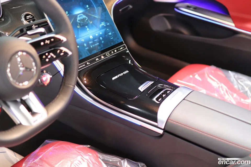Mercedes-Benz CLE-Class AMG CLE53 4MATIC+ 2025 — thumbnail 4