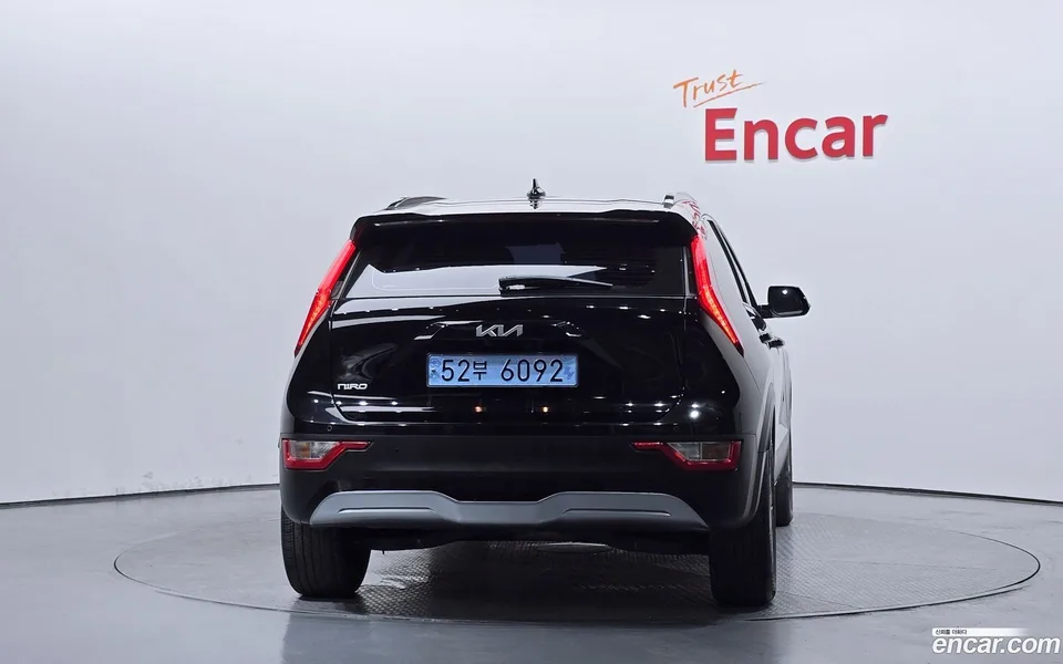Kia Niro EV 2023 — миниатюра 4
