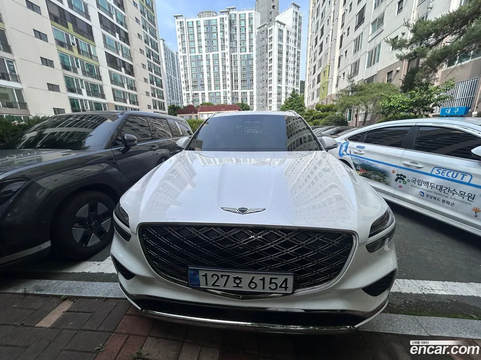 Genesis GV70 2.5T 2WD 2026 — thumbnail 3