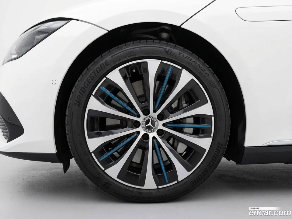 Mercedes-Benz EQE EQE350+ 2022 — thumbnail 2